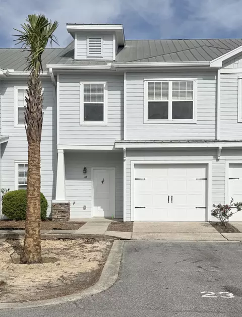 23 S Sand Palm Rd, Freeport, FL 32439