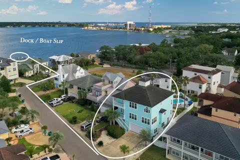 2400 Palm Harbor Dr, Fort Walton Beach, FL 32547