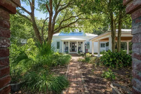 103 Gulf Point Rd, Santa Rosa Beach, FL 32459