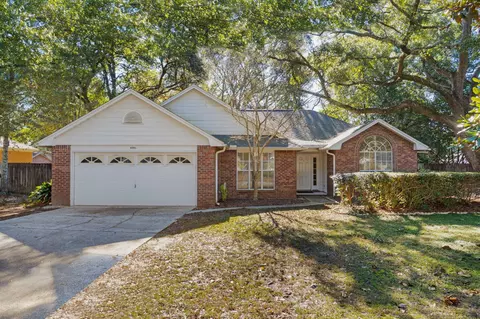 4591 Scarlet Dr, Crestview, FL 32539