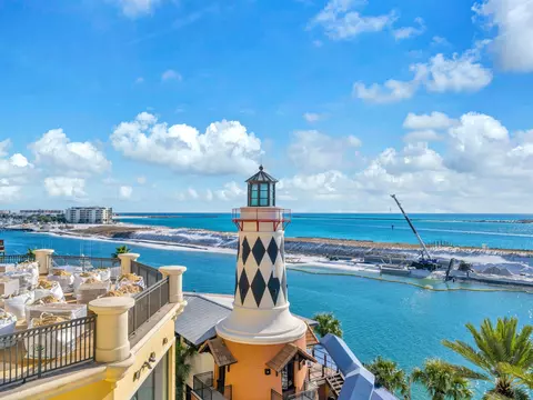 10 Harbor Blvd #W726, Destin, FL 32541