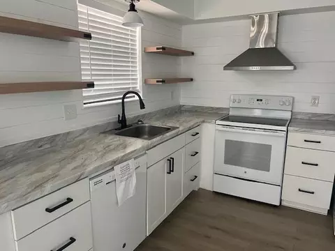 114 Gulf Winds Ct #114, Destin, FL 32541