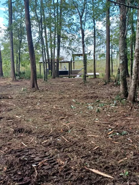 305 Portland Park Rd, Freeport, FL 32439