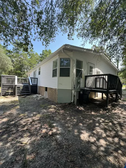 Exterior - 42 Cypress Ln, Freeport, FL 32439 photo 5 of 5