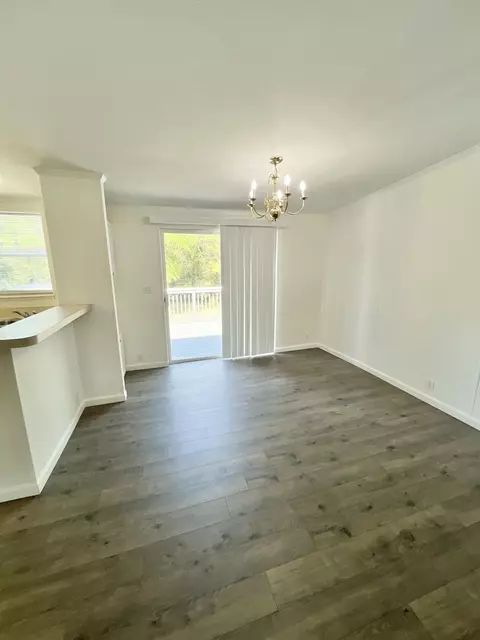 Dining - 42 Cypress Ln, Freeport, FL 32439 photo 1 of 1