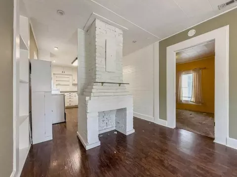 383 N Booker St, Crestview, FL 32536