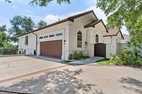 5311 Tivoli Dr, Miramar Beach, FL 32550