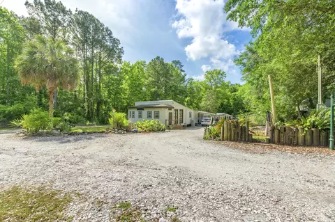 74 E Shell Cracker Rd, Freeport, FL 32439 photo 1
