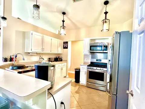 Kitchen - 5304 Whitney Ct, Crestview, FL 32536 photo 2 of 4