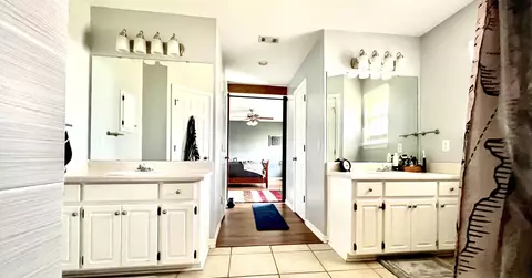 Bath - 5304 Whitney Ct, Crestview, FL 32536 photo 1 of 2