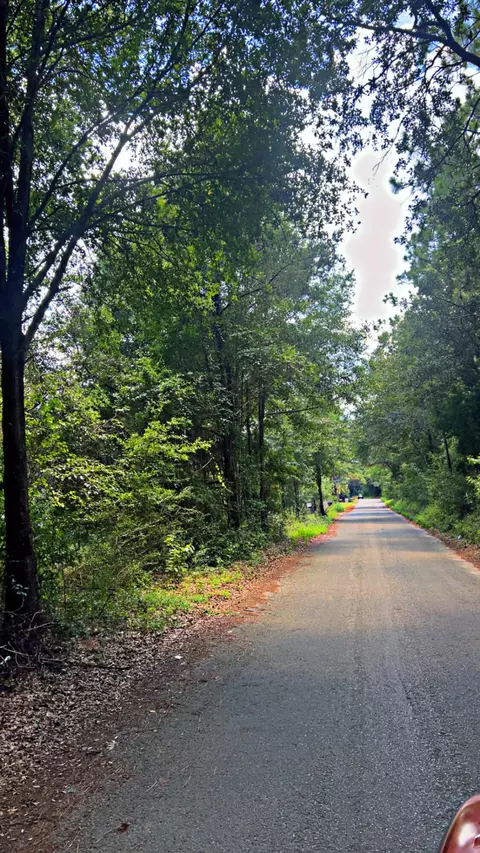 1 Ac Florida Ave, Crestview, FL 32539