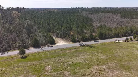 6416 Brock Road, Caryville, FL 32427