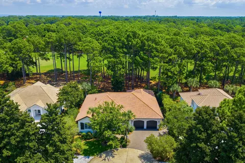 3160 Club Dr, Miramar Beach, FL 32550