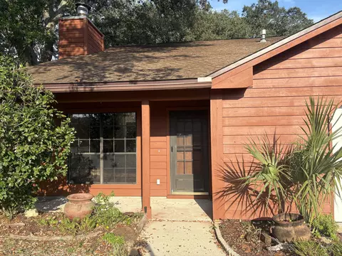 636 Fir Ave, Niceville, FL 32578