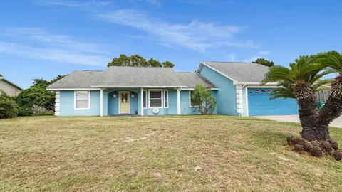157 Rusty Gans Dr, Panama City Beach, FL 32408