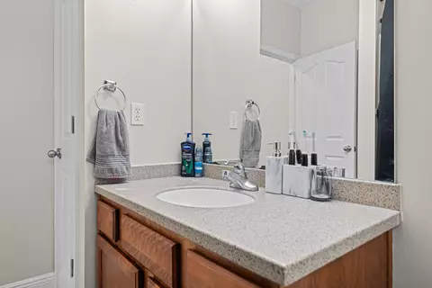 Bath - 134 Crab Apple Ave, Crestview, FL 32536 photo 6 of 6