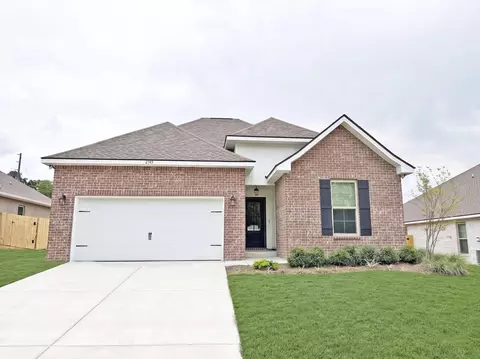 2745 Louis Cir, Crestview, FL 32536