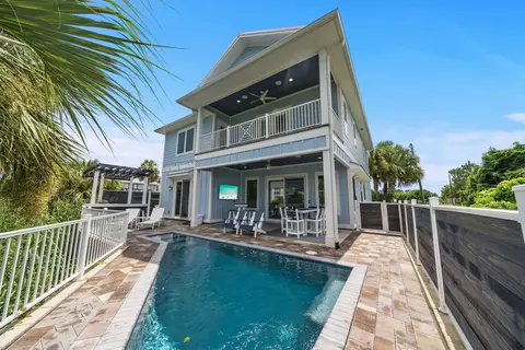 203 George C Wallace Blvd, Panama City Beach, FL 32413