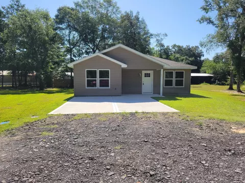 47 Cedar Hill Ct, Defuniak Springs, FL 32433