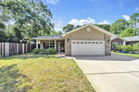 84 2nd Ave, Shalimar, FL 32579