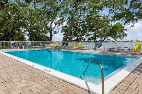 209 W Miracle Strip Pkwy #C201, Mary Esther, FL 32569