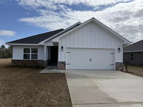 2404 Aleia Ln, Crestview, FL 32536