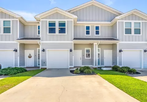 1578 Iroquois Ct, Pensacola, FL 32534