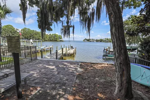 159 Beacon Point Dr, Santa Rosa Beach, FL 32459