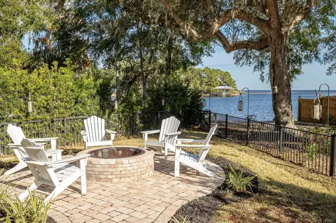 159 Beacon Point Dr, Santa Rosa Beach, FL 32459