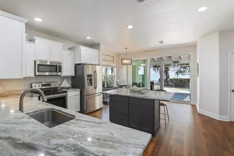 159 Beacon Point Dr, Santa Rosa Beach, FL 32459