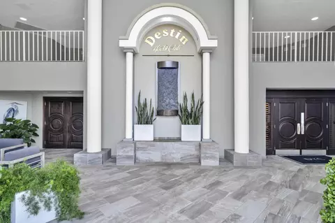 320 Harbor Blvd #901, Destin, FL 32541