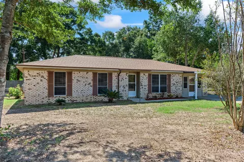 5485 Mulat Rd, Milton, FL 32583