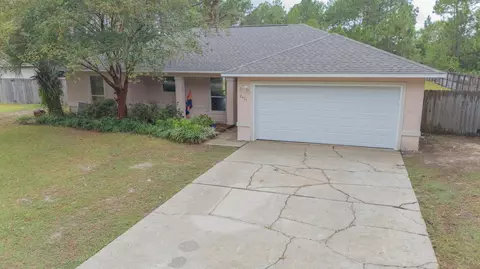 2421 Hemlock Dr, Navarre, FL 32566