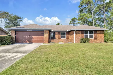 2005 Plumosa Palm Dr, Niceville, FL 32578