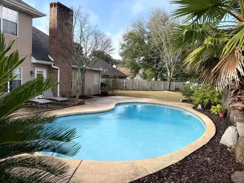 1765 Bridgeport Colony Ln, Fort Walton Beach, FL 32547