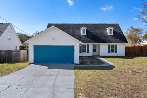 429 Northview Ln, Crestview, FL 32536