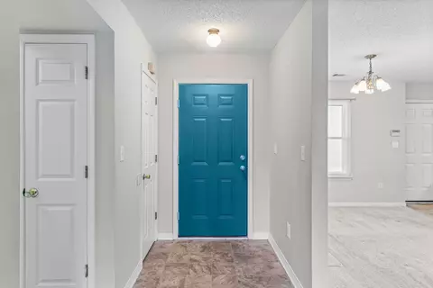 Entry Way - 429 Northview Ln, Crestview, FL 32536 photo 1 of 3