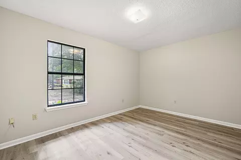 Bedroom - 102 Grimes Ave, Crestview, FL 32536 photo 2 of 7