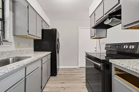 Kitchen - 102 Grimes Ave, Crestview, FL 32536 photo 3 of 3