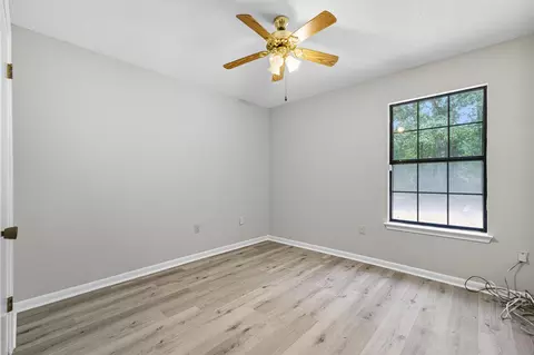 Bedroom - 102 Grimes Ave, Crestview, FL 32536 photo 3 of 7