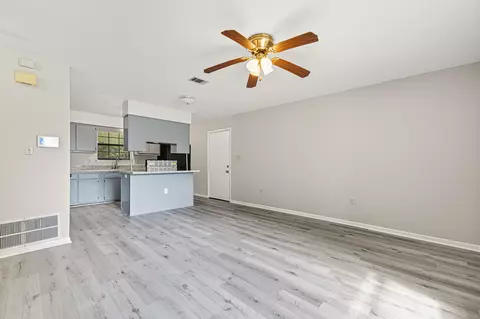 Living - 102 Grimes Ave, Crestview, FL 32536 photo 2 of 3