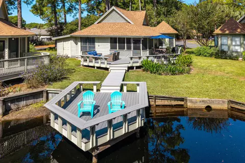 184 S Cove Dr, Miramar Beach, FL 32550