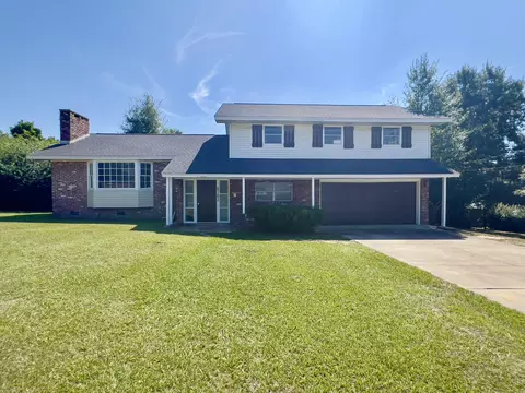 6702 White Oak Dr, Pensacola, FL 32503