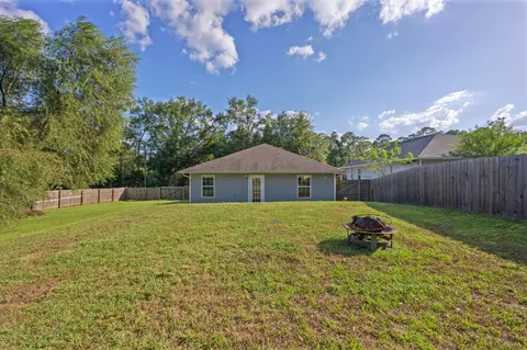 Exterior - 1833 Gainer Ave, Baker, FL 32531 photo 7 of 10