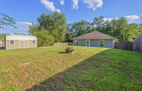 Exterior - 1833 Gainer Ave, Baker, FL 32531 photo 5 of 10