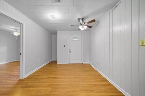 Living - 2128 3rd Ave, Crestview, FL 32539 photo 6 of 7