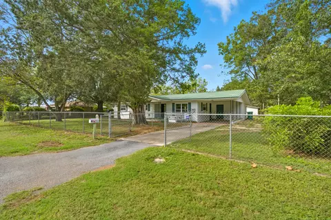Other - 2128 3rd Ave, Crestview, FL 32539 photo 2 of 9