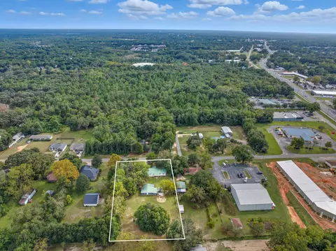 View/Area - 2128 3rd Ave, Crestview, FL 32539 photo 3 of 5