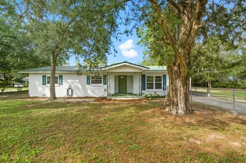 2128 3rd Ave, Crestview, FL 32539