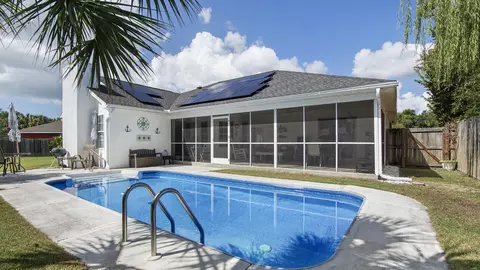 204 Verde Wood Cir, Panama City Beach, FL 32408
